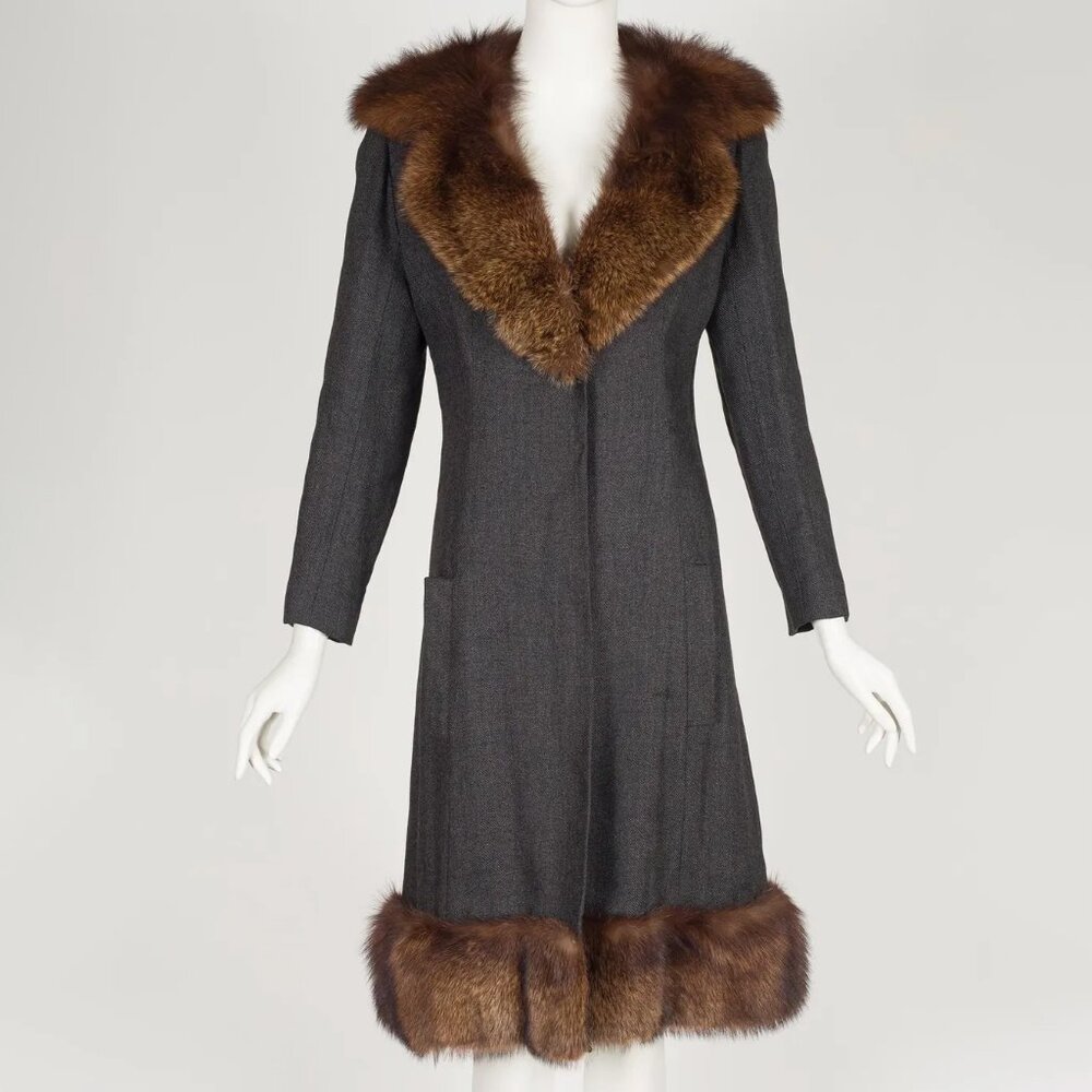 1970s Vintage Genuine Fur Trim Gray Wool Slim Fit Midi Coat Sz S